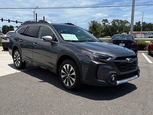 Certified 2025 Subaru Outback Touring XT AWD/4WD image 3