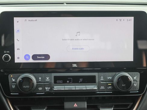 Used 2025 Toyota Grand Highlander AWD Hybrid image 15