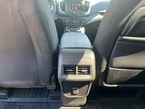 Used 2023 GMC Terrain SLE w/ Driver Convenience Package AWD/4WD image 27
