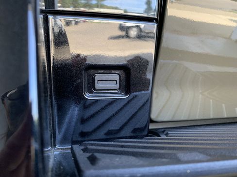 New 2025 GMC Hummer EV 2X image 54