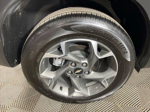 Certified 2025 Chevrolet Trax LT w/ Driver Confidence Package image 22