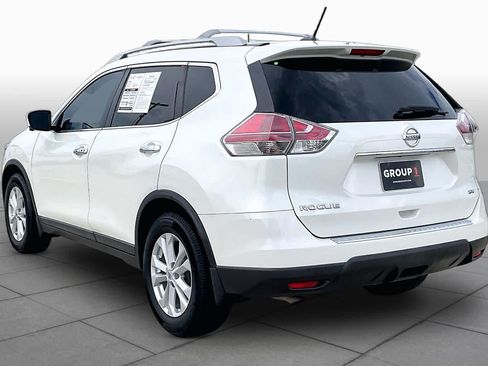 Used 2016 Nissan Rogue SV w/ SV Premium Package FWD image 12