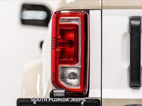 Used 2026 Ford Bronco 4-Door AWD/4WD image 10