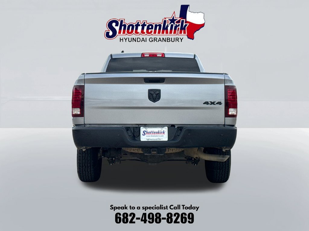 Used 2024 RAM 1500 Warlock w/ Trailer & Traction Group AWD/4WD image 7