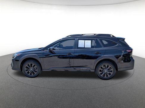 Certified 2025 Subaru Outback Onyx Edition XT w/ Tech Package 3 AWD/4WD image 8