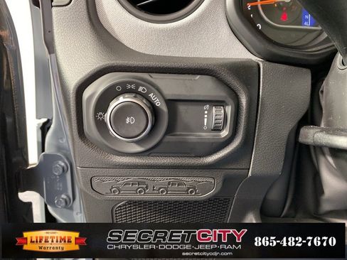 New 2026 Jeep Wrangler Unlimited Sport image 14