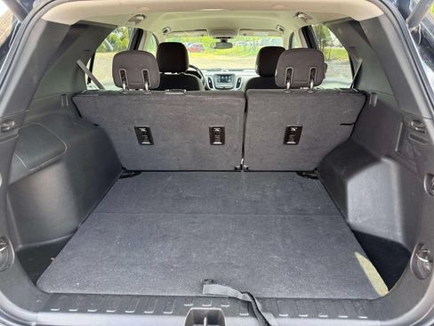 Used 2019 Chevrolet Equinox LT AWD/4WD image 10