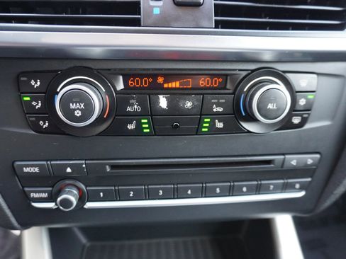 Used 2011 BMW X3 xDrive28i AWD/4WD image 18