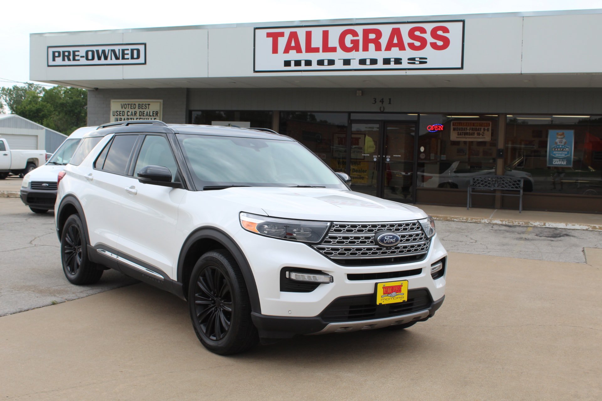 Used 2020 Ford Explorer Limited AWD/4WD image 1