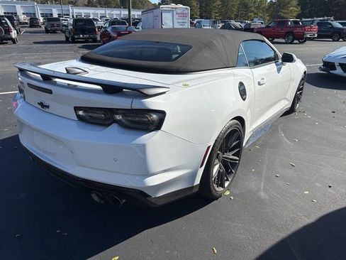 Used 2021 Chevrolet Camaro ZL1 image 5