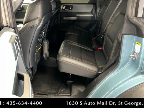 Used 2023 Ford Bronco Badlands w/ Sasquatch Package AWD/4WD image 21