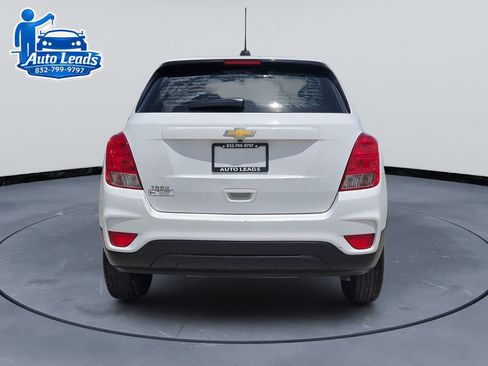 Used 2017 Chevrolet Trax LS FWD image 7