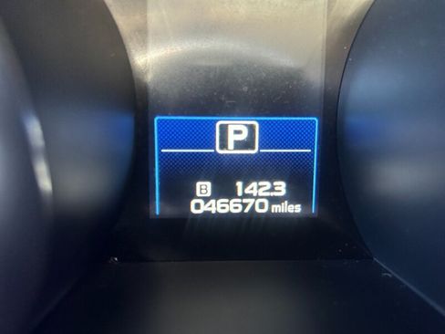 Used 2015 Subaru Outback 2.5i Limited AWD/4WD image 17