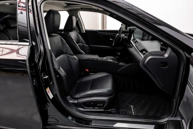 Used 2019 Lexus ES 350 w/ Premium Package FWD image 46