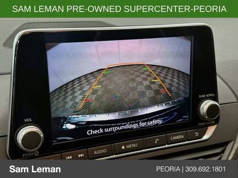 Used 2023 Nissan Altima 2.5 SV FWD image 13