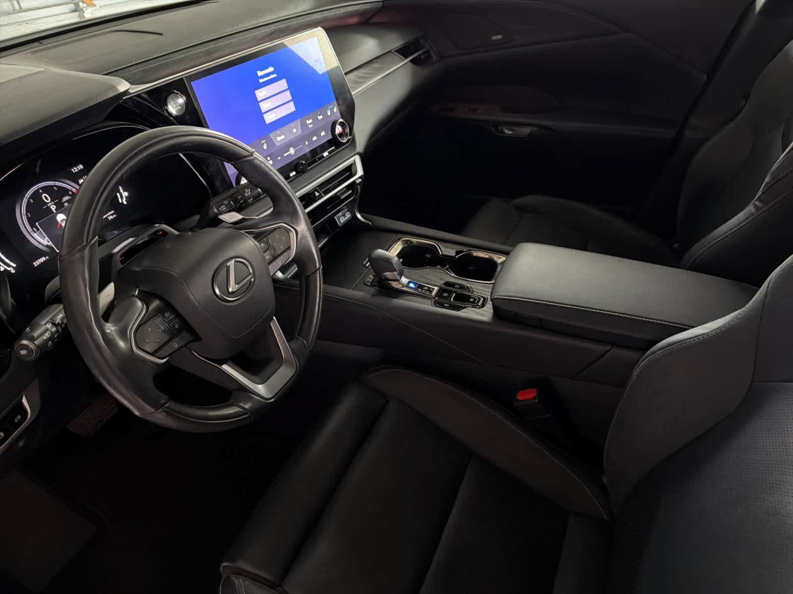 Certified 2023 Lexus RX 350 FWD w/ Accessory Package image 11