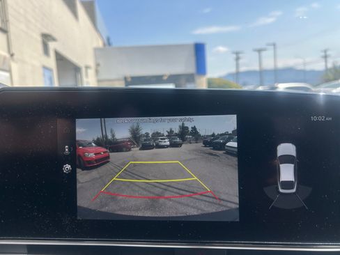 Used 2023 Hyundai Elantra Limited FWD image 20