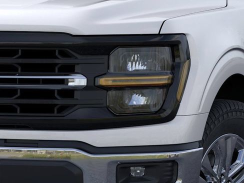 New 2026 Ford F150 XLT w/ XLT Chrome Appearance Package RWD image 18