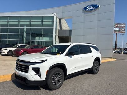 Used 2026 Chevrolet Traverse LT w/ Driver Confidence Package