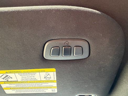 Used 2023 Ford Expedition Max Platinum AWD/4WD image 31
