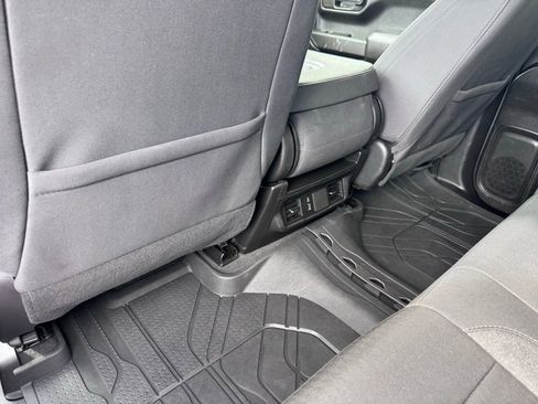 Used 2024 Chevrolet Silverado 1500 Custom w/ Turbomax Blackout Package image 19