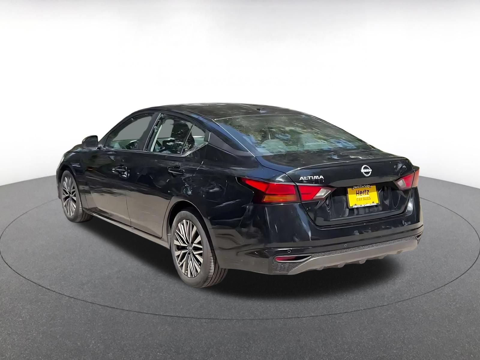 Used 2026 Nissan Altima 2.5 SV FWD image 10