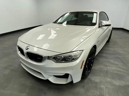 Used 2016 BMW M4 Convertible RWD image 11