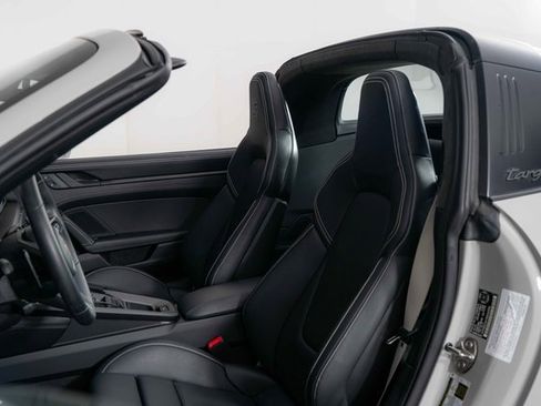 Used 2025 Porsche 911 Targa 4 GTS image 15