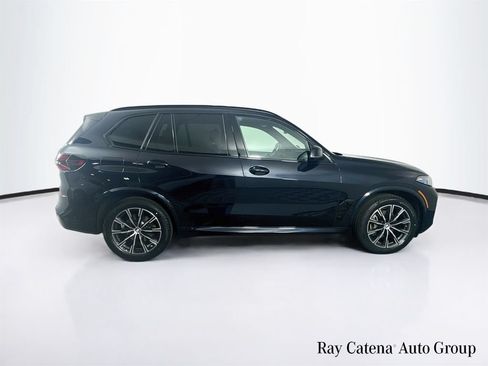 Used 2025 BMW X5 xDrive40i w/ M Sport Package AWD/4WD image 8