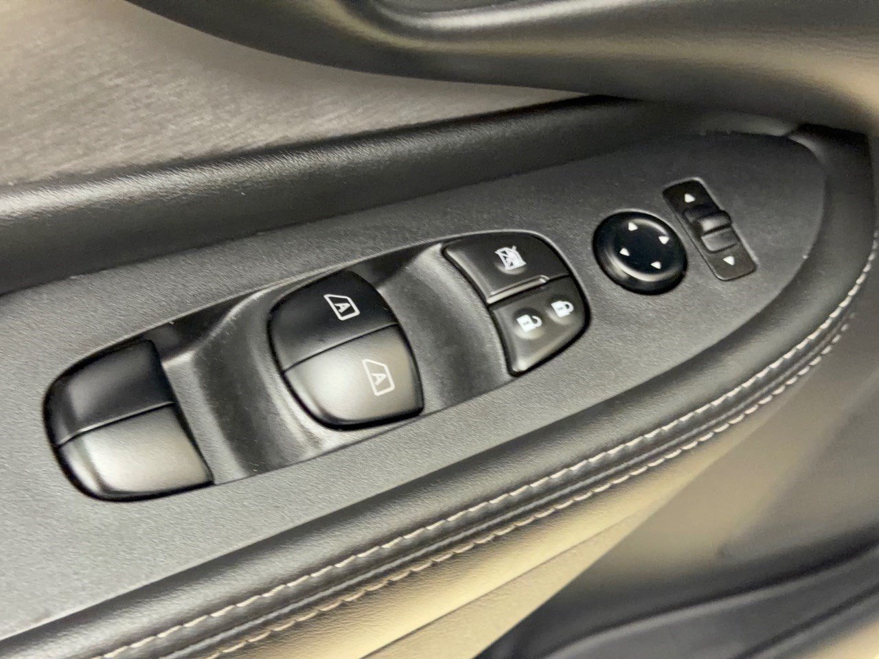 Used 2020 Nissan Murano S w/ Technology Package AWD/4WD image 15