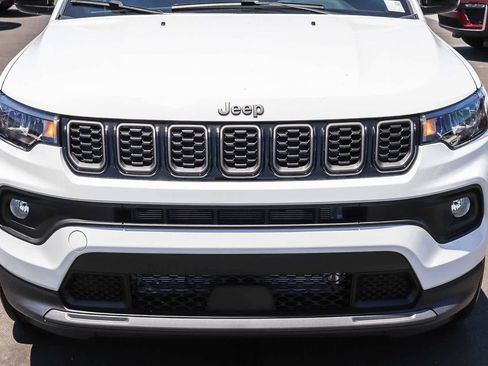 New 2026 Jeep Compass Latitude AWD/4WD image 9