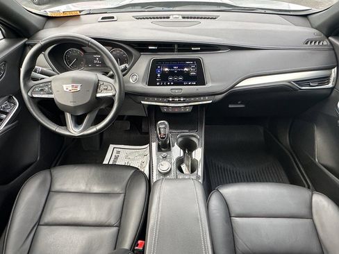 Used 2021 Cadillac XT4 Premium Luxury w/ Cold Weather Package image 13