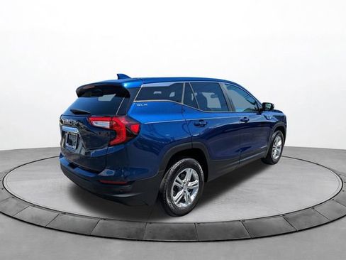 Used 2023 GMC Terrain SLE FWD image 4