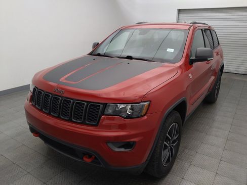 Used 2019 Jeep Grand Cherokee Trailhawk AWD/4WD image 15