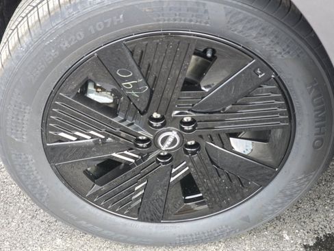 New 2026 Nissan Murano SV image 18