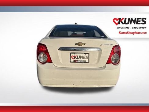 Used 2016 Chevrolet Sonic LT FWD image 8