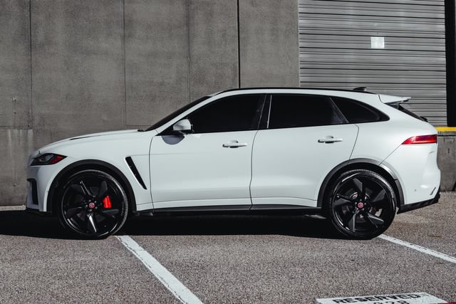 Used 2020 Jaguar F-PACE SVR AWD/4WD image 10