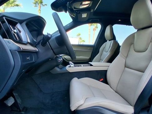 New 2026 Volvo XC90 B6 Ultra AWD/4WD image 14