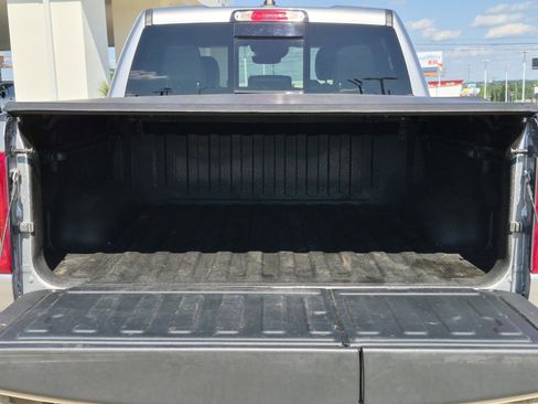 Used 2024 RAM 1500 Laramie AWD/4WD image 8
