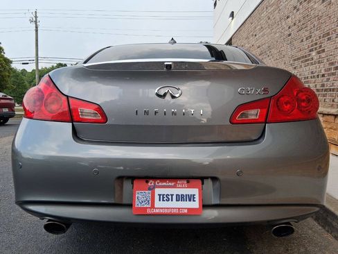 Used 2011 INFINITI G37 x Sedan w/ Premium Pkg AWD/4WD image 4