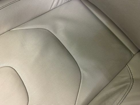 Used 2016 Ford Edge Titanium w/ Equipment Group 301A AWD/4WD image 10