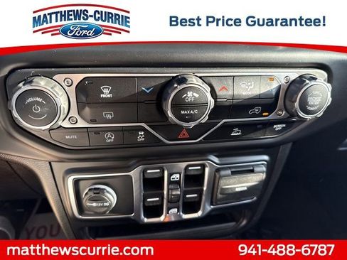 Used 2022 Jeep Wrangler Unlimited Sport image 17