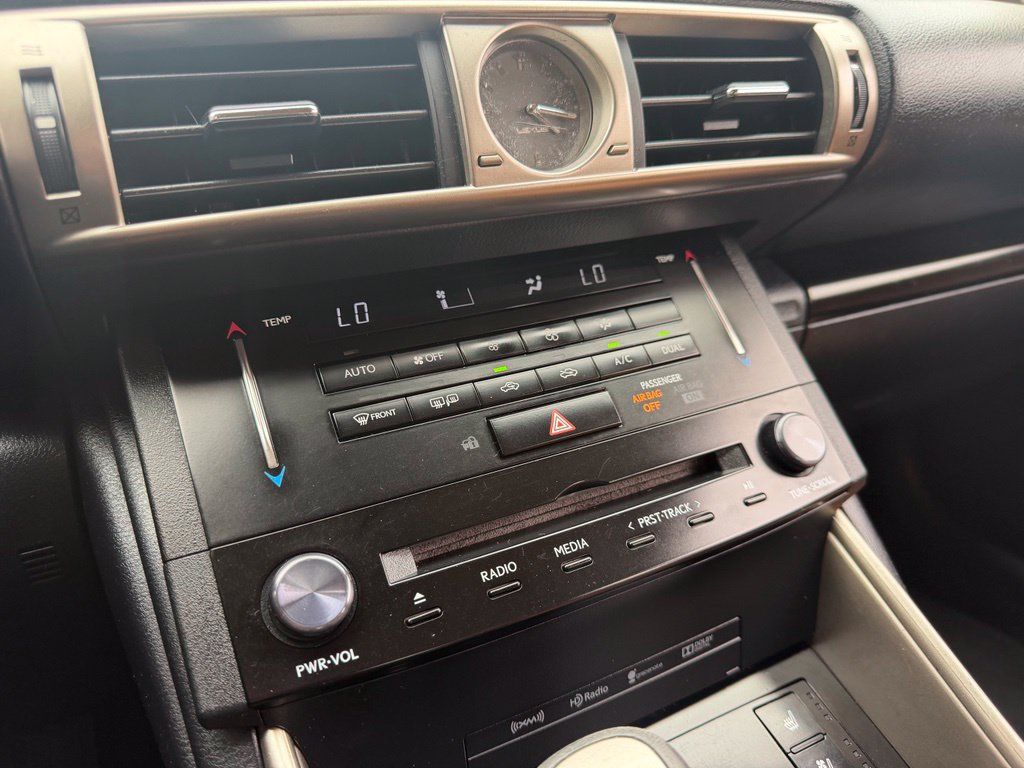 Used 2014 Lexus IS 350 w/ Navigation Package RWD image 27