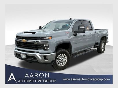 Used 2024 Chevrolet Silverado 2500 LT w/ Convenience Package