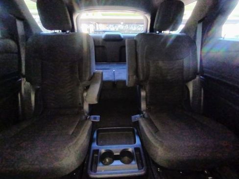 Used 2020 Ford Explorer XLT RWD image 49