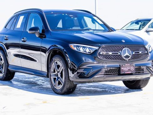 Certified 2026 Mercedes-Benz GLC 300 GLC 300 image 3