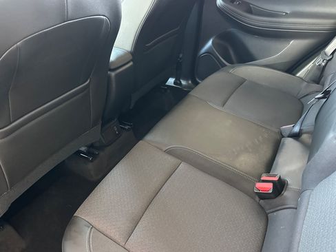 Used 2024 Buick Encore GX Preferred FWD image 12