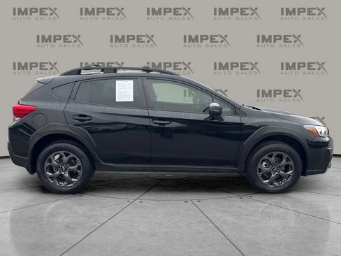 Used 2022 Subaru Crosstrek 2.5i Sport w/ Moonroof Package AWD/4WD image 6