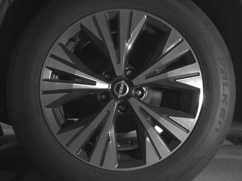 Used 2023 Nissan Rogue SV FWD image 14
