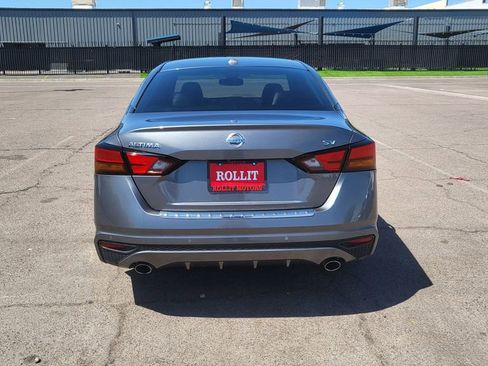 Used 2020 Nissan Altima 2.5 SV FWD image 7
